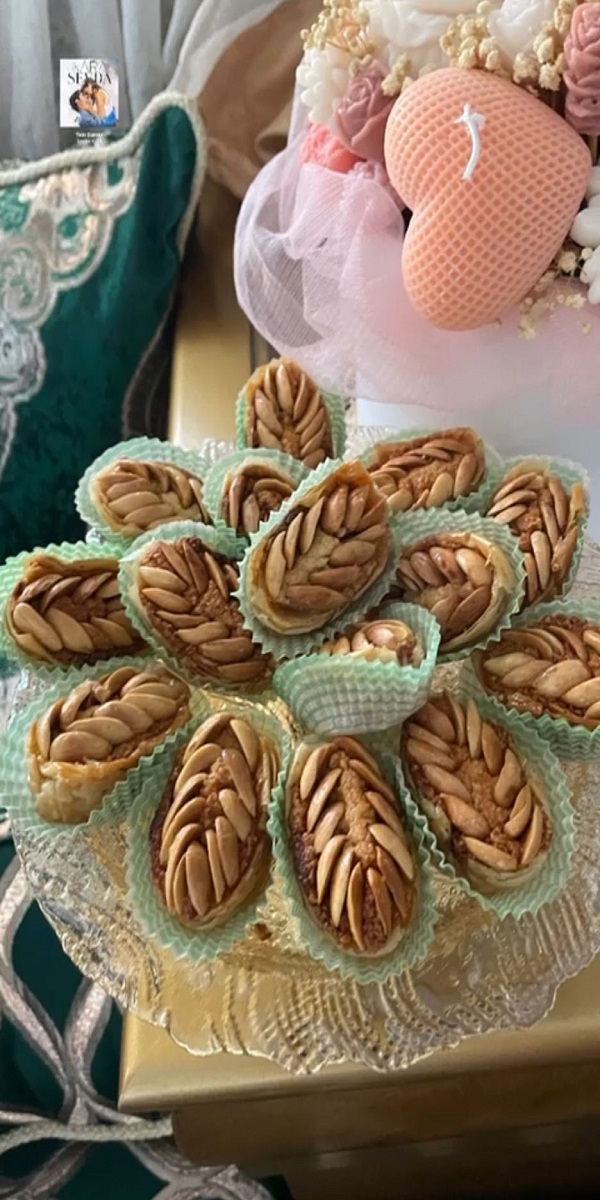 حلوى اوفال باللوز - أزطوط نور ة