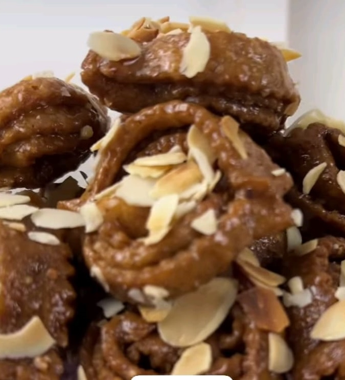 شباكيا باللوز - أزطوط نور ة